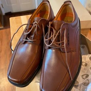 Clark’s Men’s un.Kenneth dress shoes